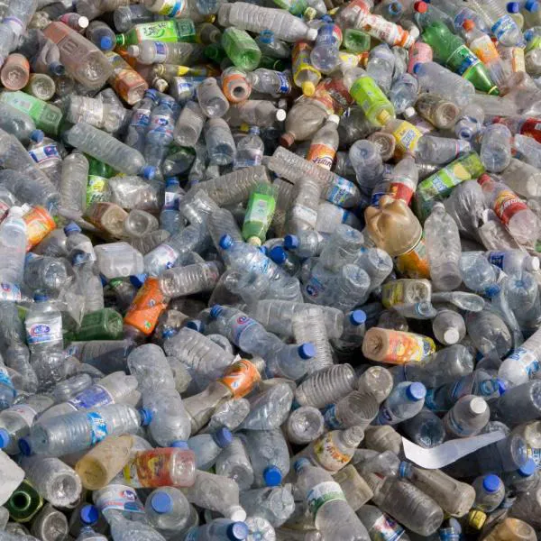 Botellas de plástico